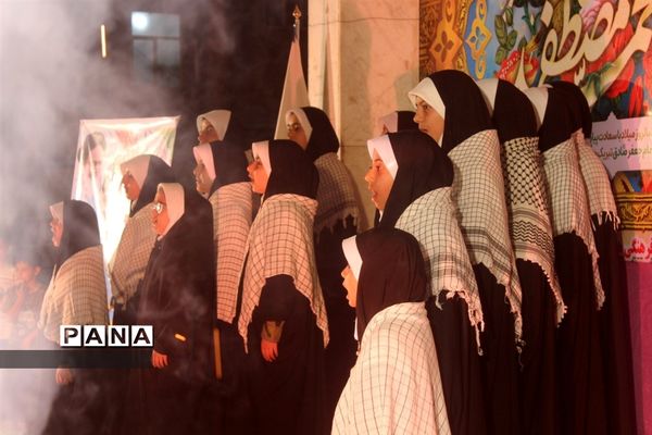 جشن بزرگ خانوادگی به‌مناسبت میلاد پیامبر اکرم (ص) و امام جعفر صادق(ع) در دولت‌آباد برخوار