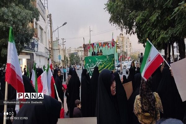 اجتماع بزرگ بانوان خرمدره در حمایت از حجاب و عفاف