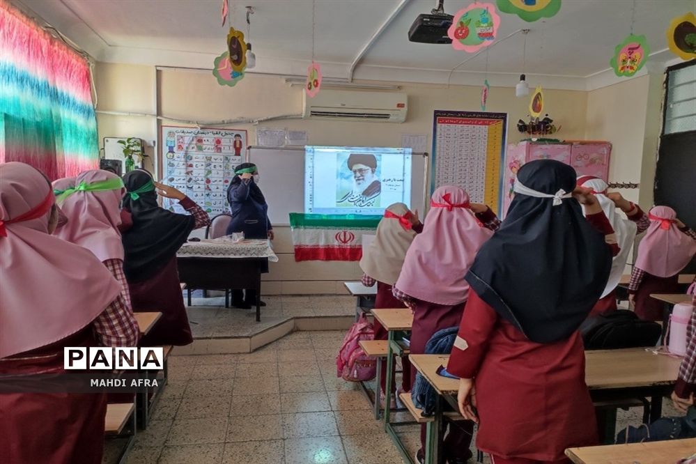 تجدید بیعت دانش‌آموزان بهبهانی با رهبری