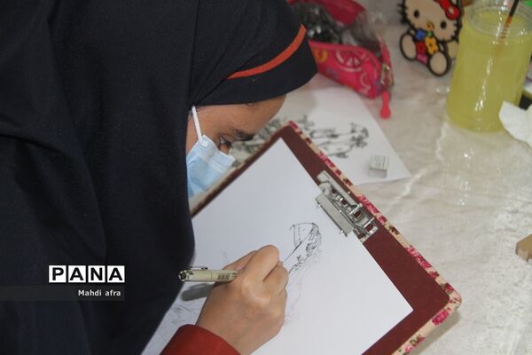 زنگ نمادین آغاز هفته پیوند اولیا و مربیان در مدارس شهرستان بهبهان