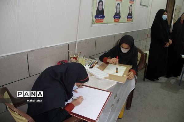 زنگ نمادین آغاز هفته پیوند اولیا و مربیان در مدارس شهرستان بهبهان