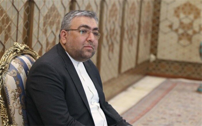 نمایندگانی از کمیسیون امنیت ملی از زندان اوین بازدید می‌کنند