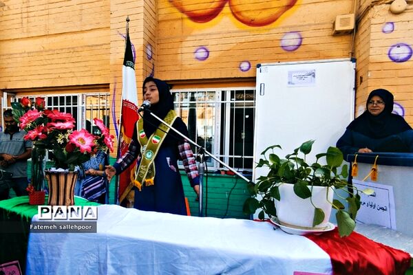 برگزاری انتخابات انجمن ‌اولیا و مربیان دبستان دخترانه سمیه شهرستان قرچک
