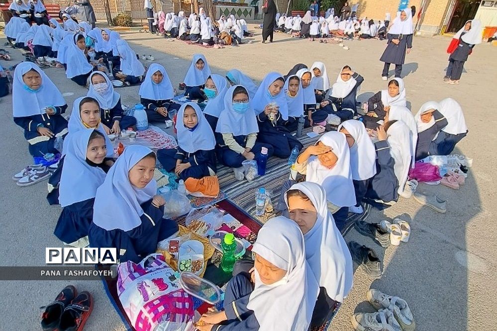 طرح صبحانه سالم در دبستان میعاد فشافویه