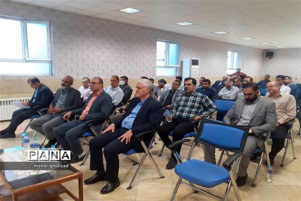 برگزاری همایش  هفته وحدت شورای اداری آموزش و پرورش منطقه 16