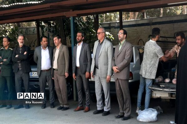 کمک‌های مومنانه برای دانش‌آموزان بی‌بضاعت ناحیه یک شهرری
