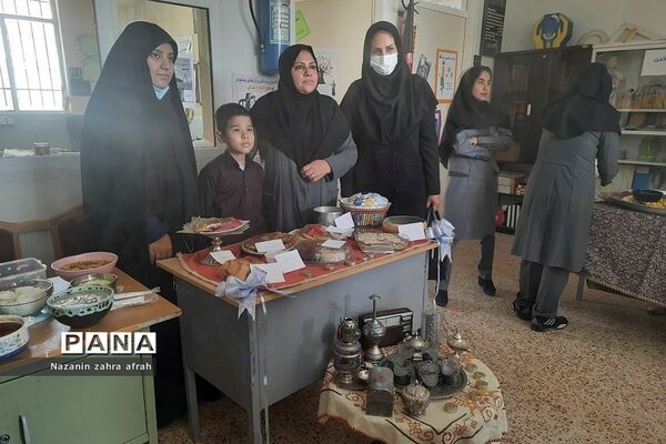 برگزاری جشنواره غذاهای سالم و سنتی در دبستان امام حسن مجتبی(ع) رودهن