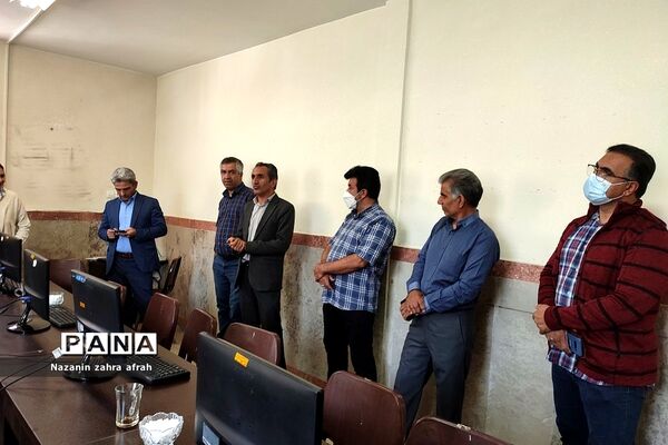 برگزاری نشست تخصصی‌ کنکور سراسری ویژه والدین در رودهن