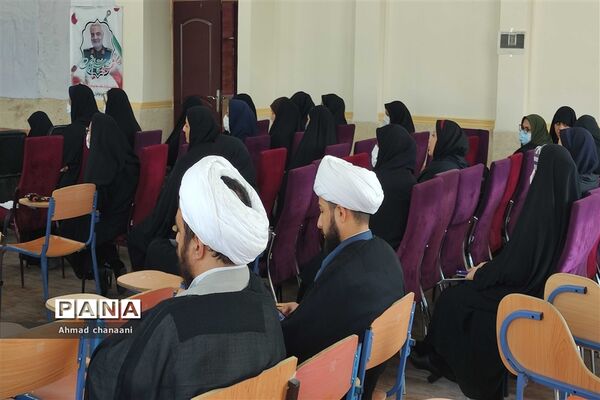 نشست هم اندیشی جهاد تبیین معاونان و مربیان پرورشی مدارس شهرستان کارون