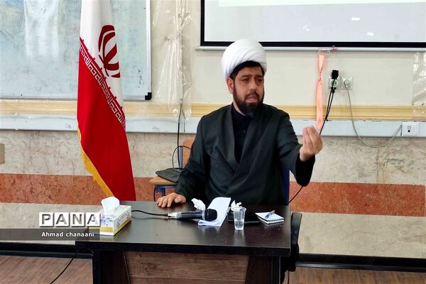 نشست هم اندیشی جهاد تبیین معاونان و مربیان پرورشی مدارس شهرستان کارون
