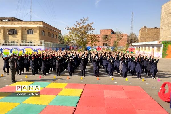 نواختن زنگ هفته تربیت‌بدنی در پاکدشت