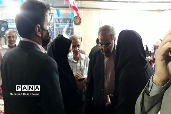 نشست مردمی مدیرکل آموزش و پرورش فارس با مردم شهرک سعدی شیراز