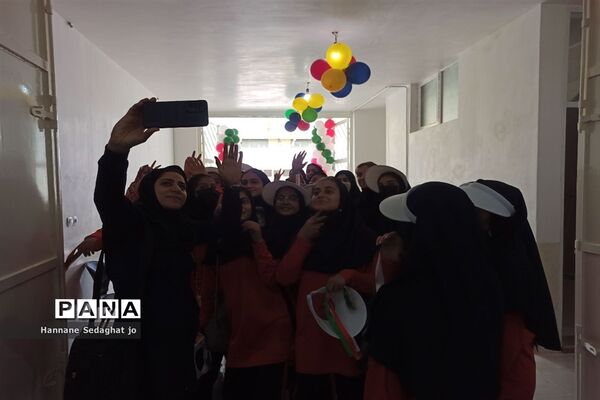 آیین افتتاحیه سالن ورزشی زنده‌یاد حسینعلی طباطبایی در هفته تربیت‌بدنی در شیراز