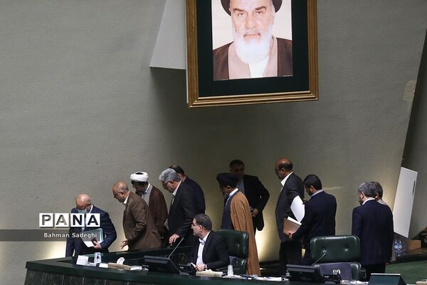 جلسه رای اعتماد به وزیر پیشنهادی تعاون، کار و رفاه اجتماعی