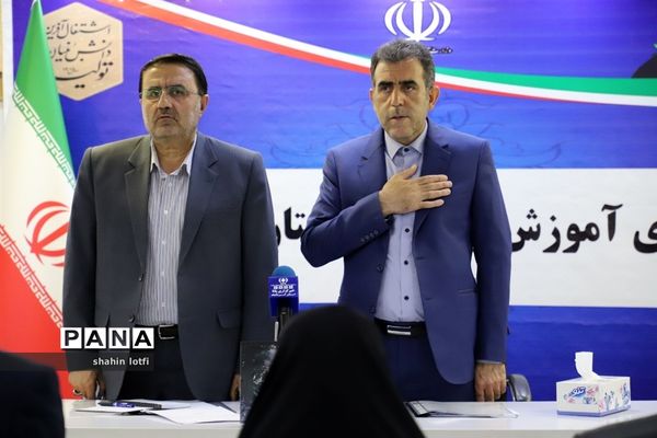 نشست اعضای شورای آموزش و پرورش استان کرمانشاه