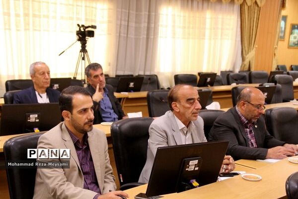 ششمین جلسه شورای آموزش و پرورش استان سمنان در سال 1401