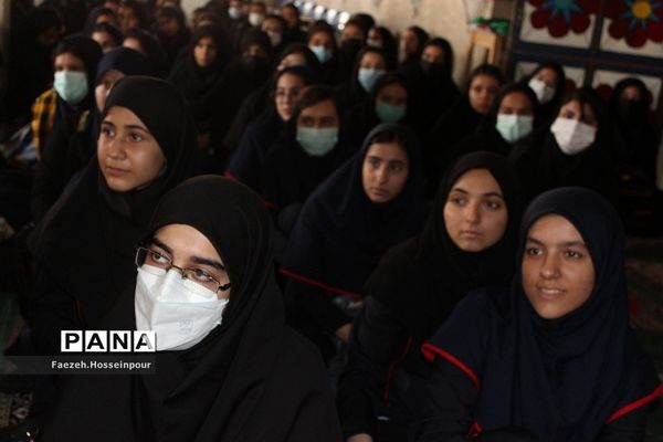 برگزاری کارگاه آموزشی سواد رسانه‌ در بهارستان‌دو