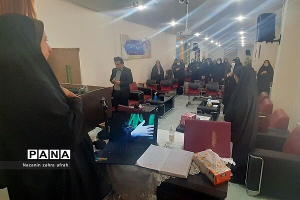 کارگاه مهارت‌های زندگی و پیشگیری از اعتیاد در آموزش و‌ پرورش رودهن