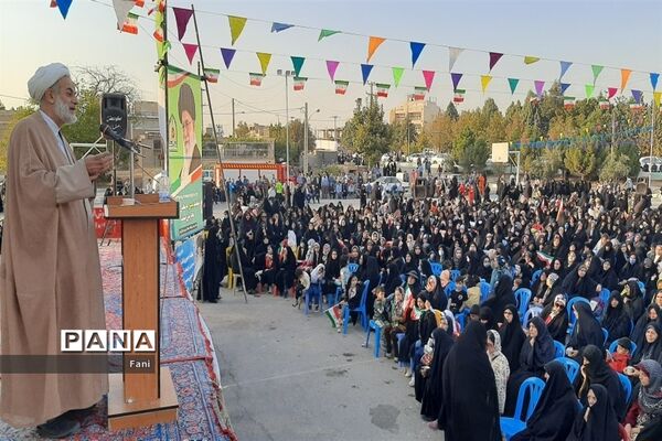 جشن وحدت و همایش بانوان مهدوی در شهرستان فلاورجان