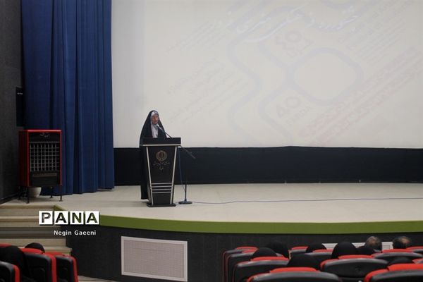 همایش تقدیر از دختران برگزیده جشنواره «فردا» در قم