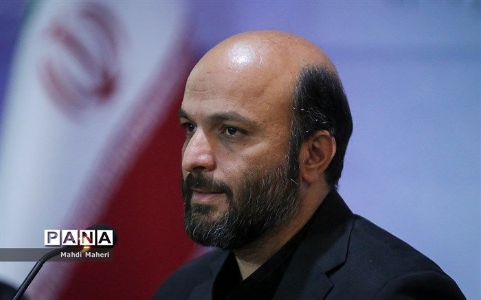 مراسم 13 آبان گنشگری اجتماعی دانش‌آموزان را تقویت می‌کند