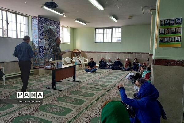 برگزاری هفته بهداشت‌ روان در مدارس رودهن