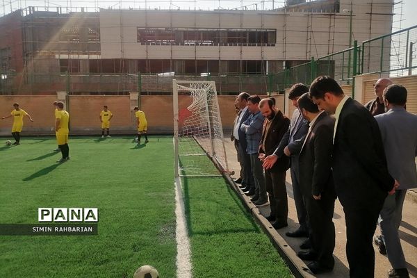 افتتاح زمین چمن دانش‌آموزی در شهرستان پردیس