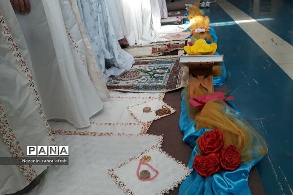 برگزاری نماز جماعت در مدارس رودهن