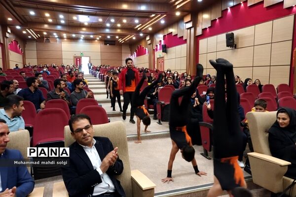 تجلیل از دبیران ورزش شهرستان شهریار به‌مناسبت هفته تربیت‌بدنی