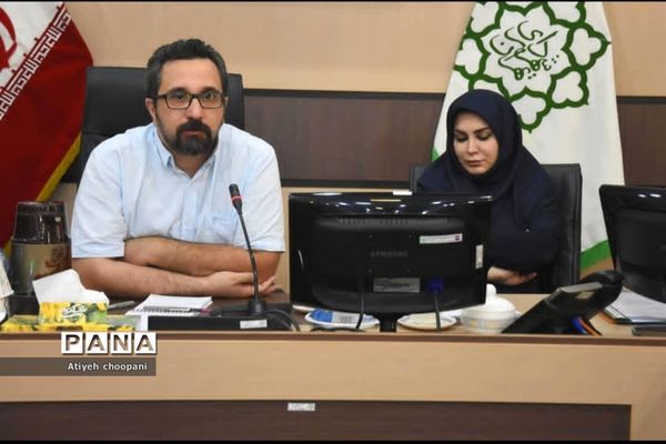 جلسه توجیهی طرح شهردار مدرسه در منطقه ۱۴