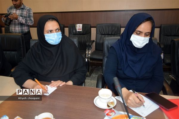 جلسه توجیهی طرح شهردار مدرسه در منطقه ۱۴