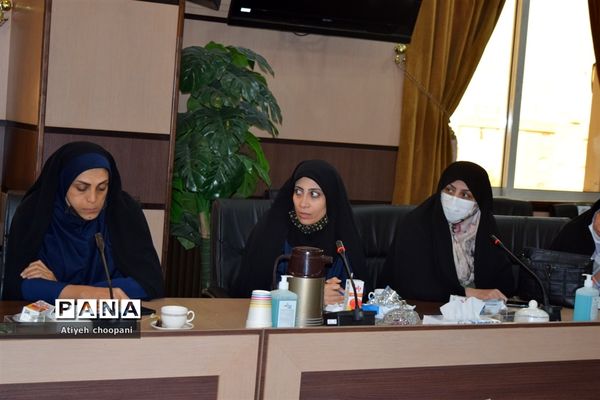 جلسه توجیهی طرح شهردار مدرسه در منطقه ۱۴