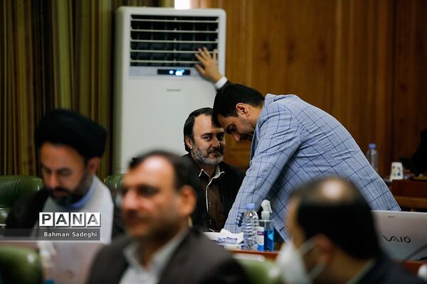 نود و نهمین جلسه شورای شهر تهران