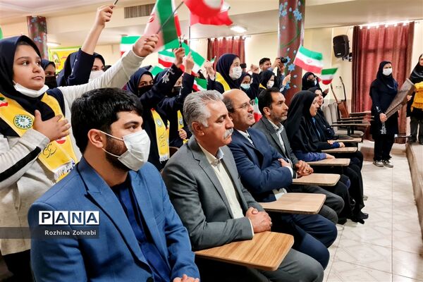 برگزاری همایش مهربان ترین پدر در ناحیه یک شیراز