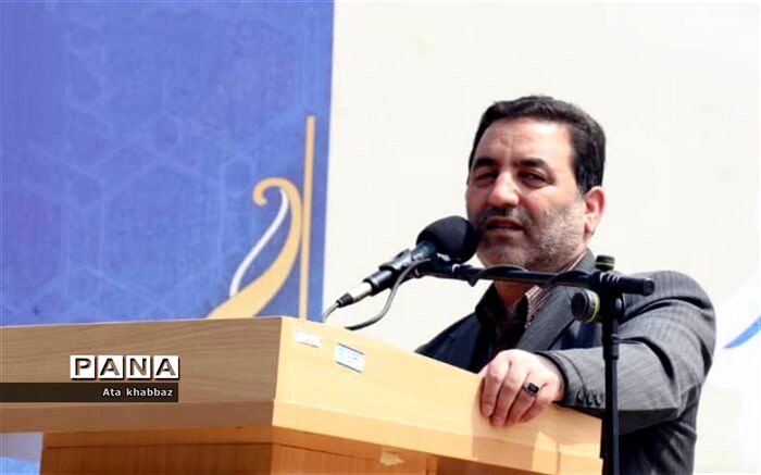 جایگاه مدیران مدارس و معلمان در تحقق جهاد تبیین بسیار اساسی و مهم است