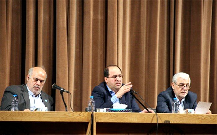 در ۲ نشست رئیس دانشگاه تهران با دانشجویان چه گذشت؟