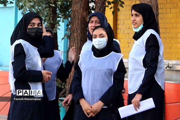 برگزاری مسابقات گروهی ورزشی در مدارس