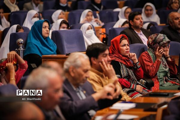 آیین رونمایی از طرح تحولی مدرسه تلویزیونی ایران