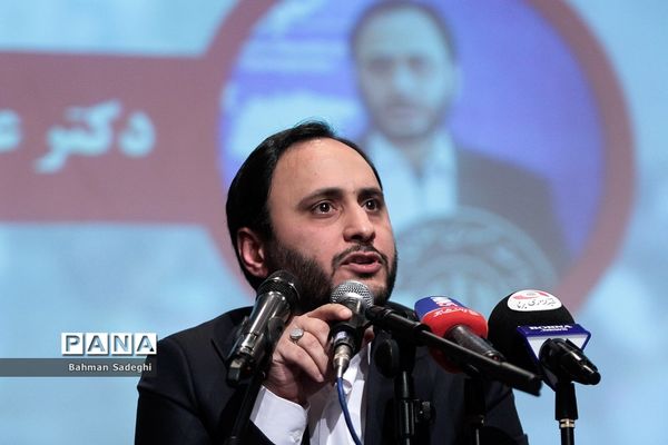 نشست سخنگوی دولت با دانشجویان دانشگاه خواجه نصیرالدین طوسی