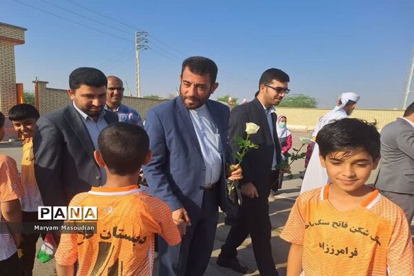 سفر مدیر‌کل آموزش و پرورش استان بوشهر به عسلویه