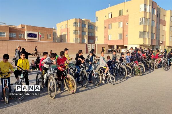 همایش دوچرخه‌سواری در اصفهان