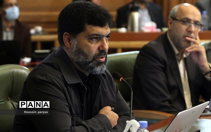 ساماندهی دستفروشان در مجاورت تئاتر شهر