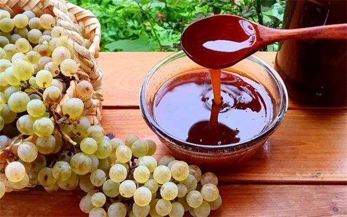 درمان کم‌خونی، پیشگیری از سرطان و تقویت حافظه با شیره انگور