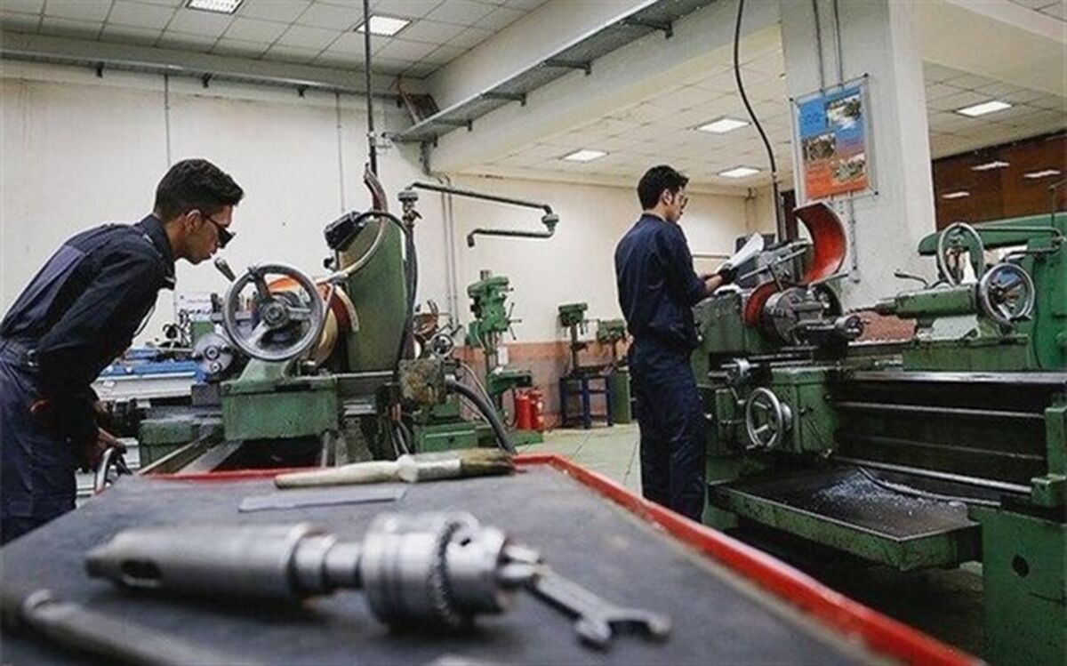 بیش از ۸۳۳ هزار نفر در کشور آموزش مهارتی دیدند