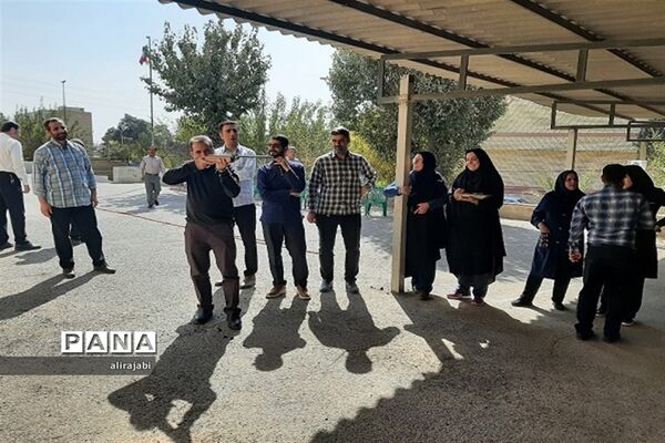 ‌مسابقات ورزشی کارکنان اداری آموزش و پرورش منطقه کهریزک