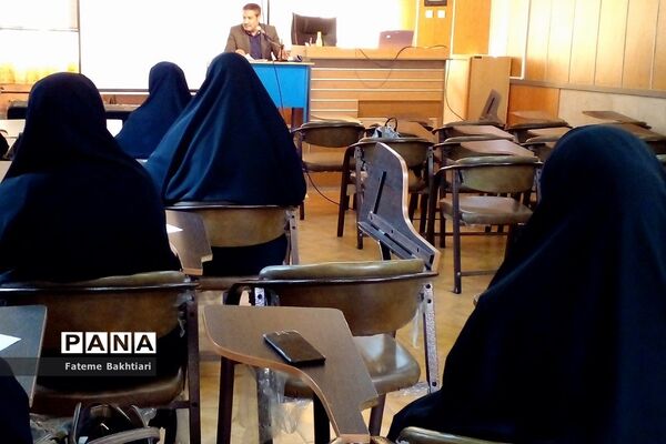جلسه توجیهی معاونان پرورشی ناحیه یک شهرری