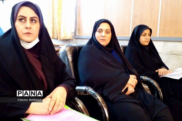 جلسه توجیهی معاونان پرورشی ناحیه یک شهرری