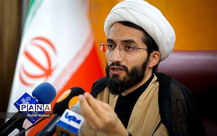 رونمایی از کتاب‌های راهنمای عمل آموزش ترکیبی
