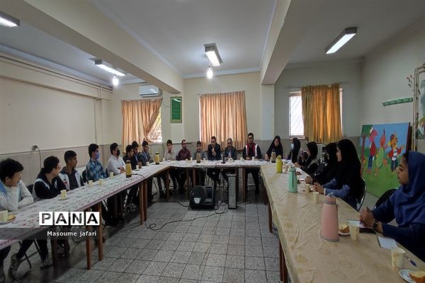 نشست تشکیلات دانش‌آموزی گلستان