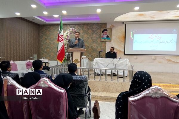 برگزاری همایش تغییرات کنکور در کاشمر